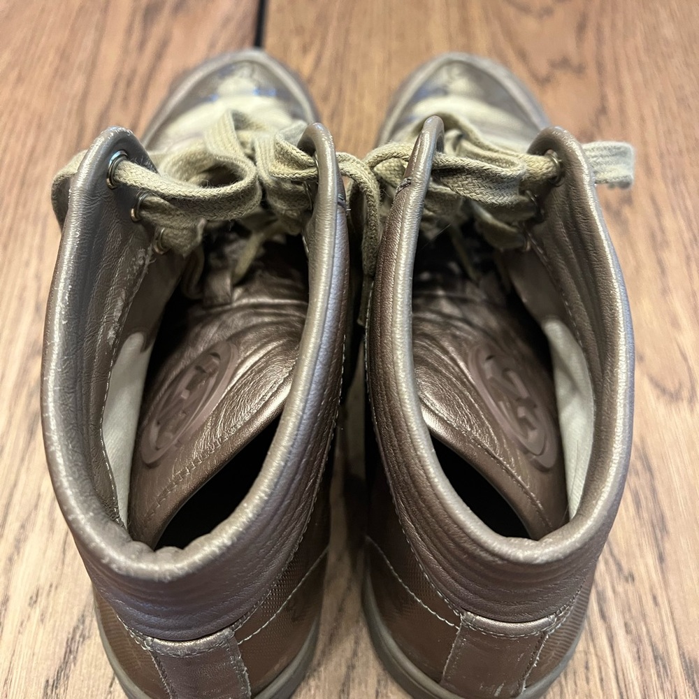 Gucci high top sneaker size 37G (7 US)